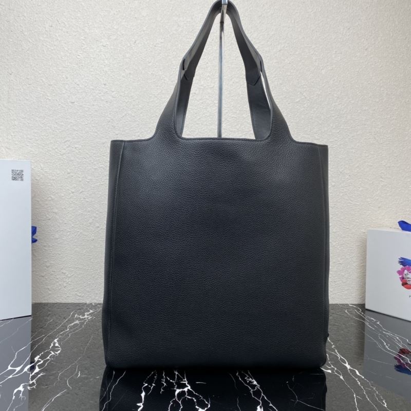 Pra*a shopping bags